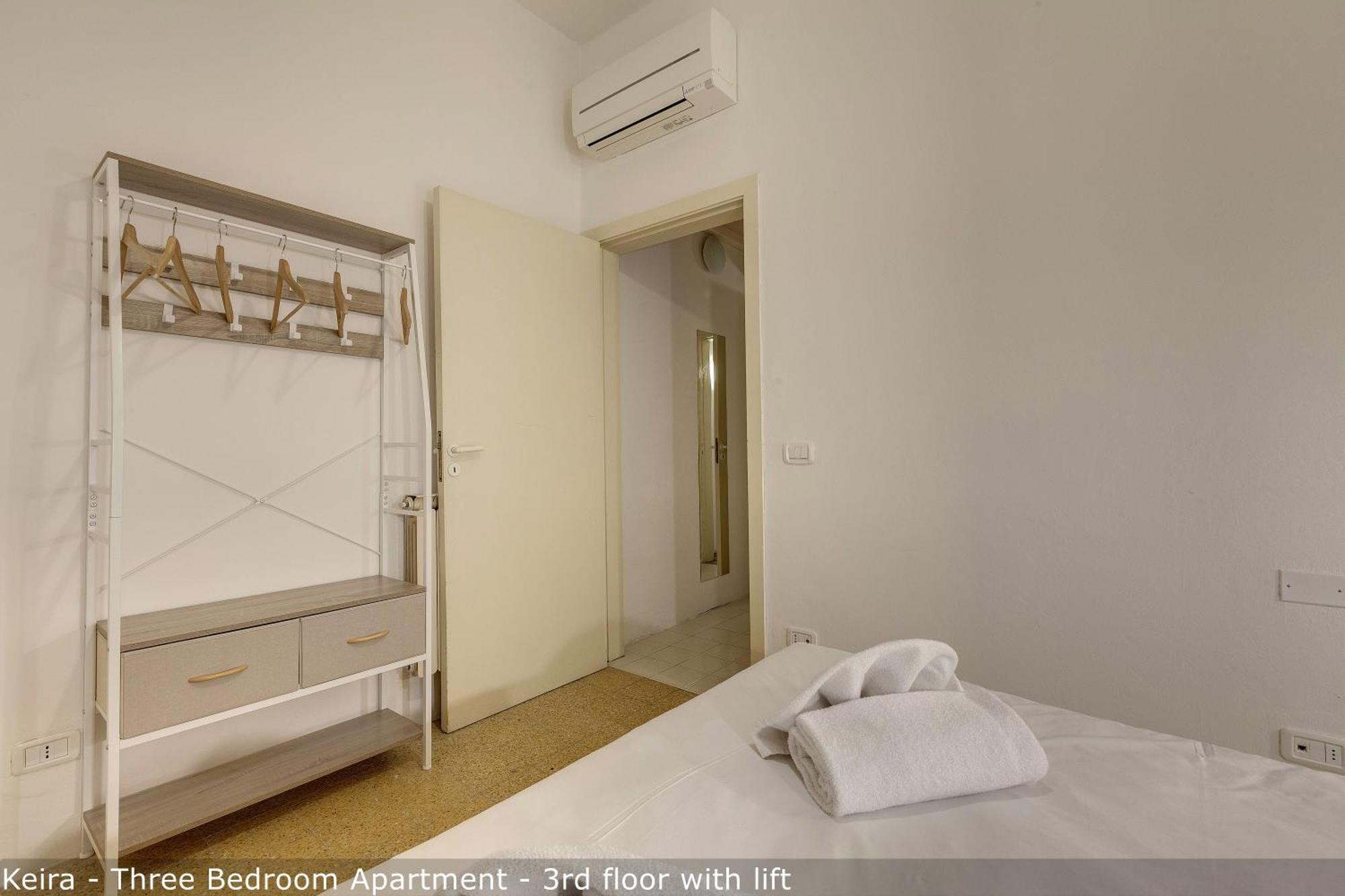 Mamo - Erika & Keira Apartamento
